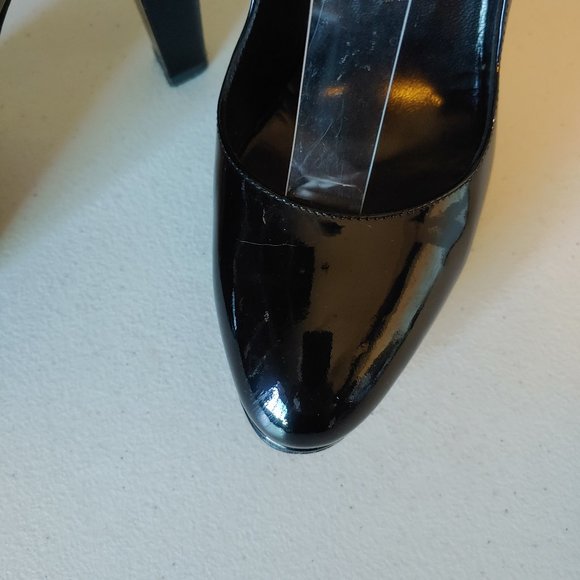 Brian Atwood Pumps "EUC" - Picture 10 of 16